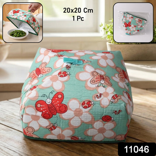 Reusable foldable food cover in breathable mesh for kitchen and dining use