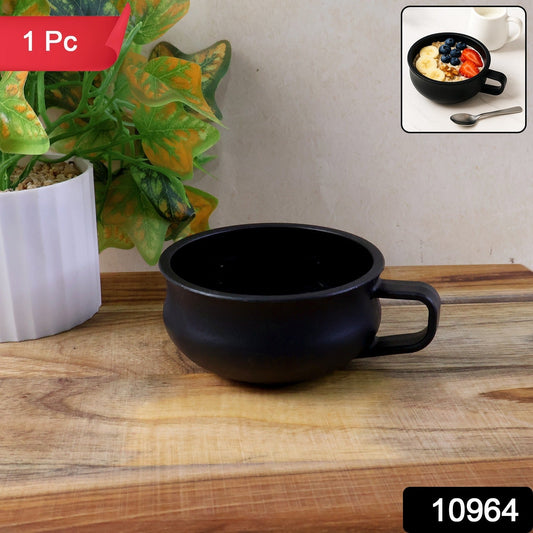 Breakfast bowl with ergonomic side handle for easy grip