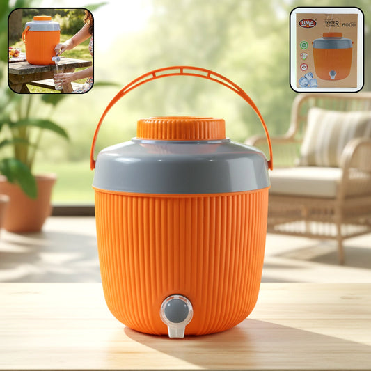 Front view of the ChillPour Insulated Water Jug 6L with its blue lid and tap.