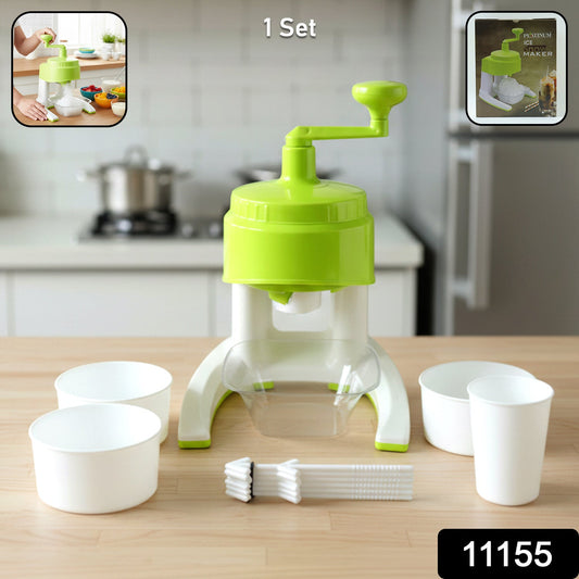 Hand operated manual ice crusher for home kitchen use