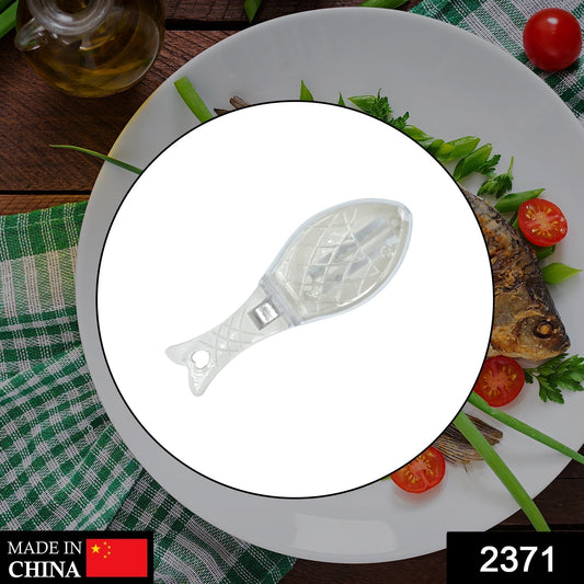 The innovative Fish Scale Scraper design for quick and safe scale removal.